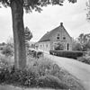 Exterieur OVERZICHT VOORGEVEL EN LINKER ZIJGEVEL - Haastrecht - 20312025 - RCE -  Boerderij HET PARADIJS: Exterieur OVERZICHT VOORGEVEL EN LINKER ZIJGEVEL 