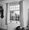 Interieur, venster met achterzetvenster - Wassenaar - 20348185 - RCE -  Boerderij 