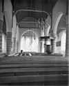Interieur naar het oosten - De Lier - 20139920 - RCE -  N.H. Kerk en Toren: interieur naar het oosten 