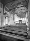 Inwendig naar het noord-oosten na de restauratie - Naaldwijk - 20161512 - RCE -  Nederlands Hervormde Kerk: inwendig naar het noord-oosten na de restauratie 