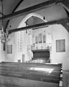 Interieur naar het oosten - Hei- en Boeicop - 20106729 - RCE -  N.H.kerk: interieur naar het oosten 