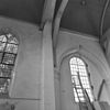 Interieur, zuidgevel ter weerszijde van triomfboog - Nieuwland - 20165226 - RCE -  Hervormde kerk en toren: interieur, zuidgevel ter weerszijde van triomfboog 